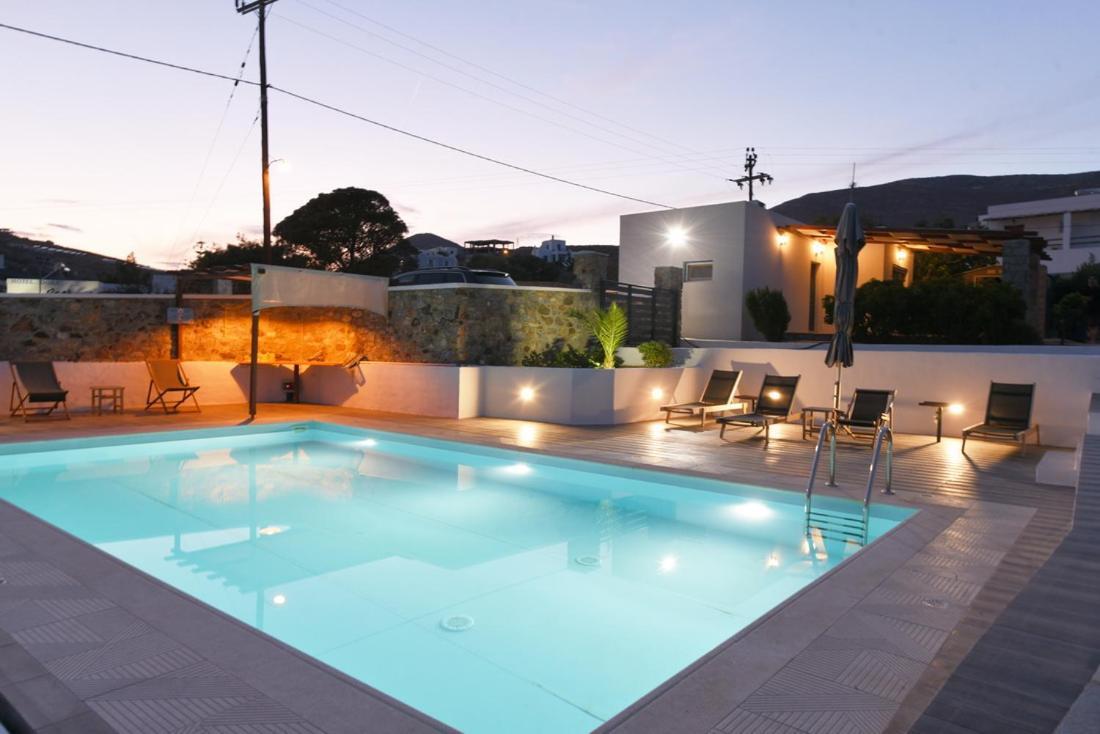 Flora'S Beach And Pool Villa In Syros Liaropá Exterior photo